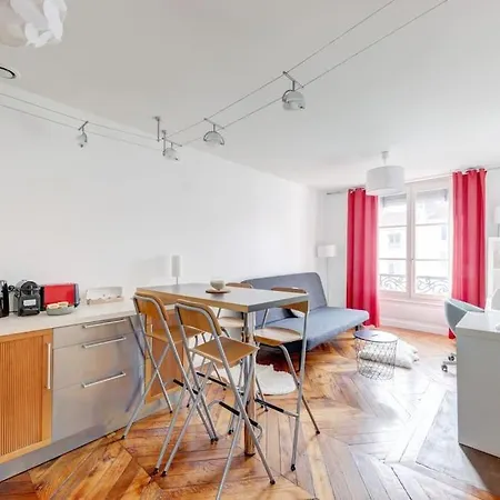 Bellecour Est A Vous. Apartment *